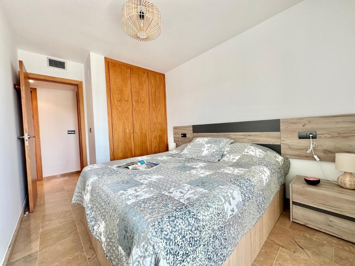 Marina Park Roses Apartment Luaran gambar